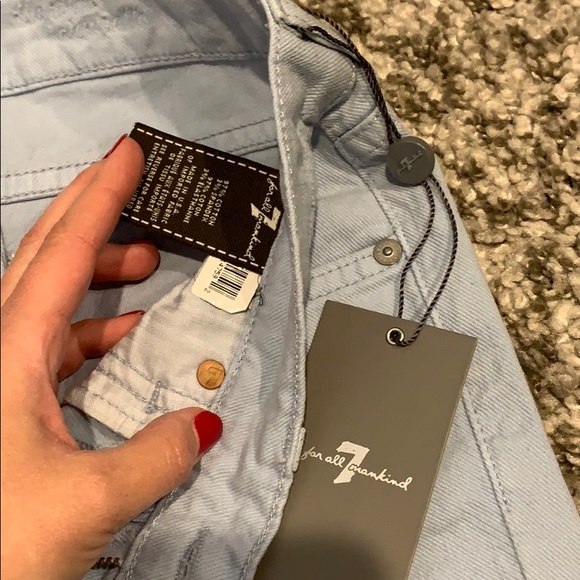 NWT 7 For All Mankind distressed jeans - Picture 4 of 7